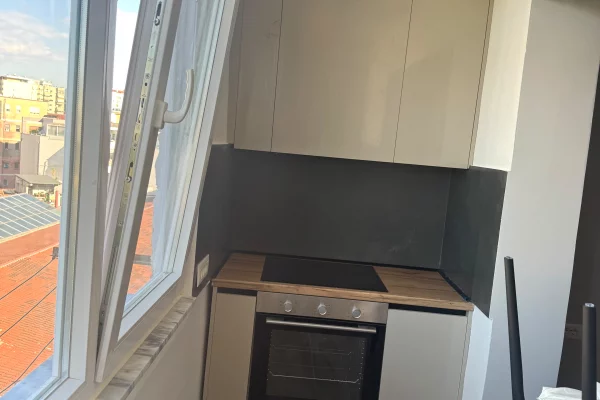 Shtepi me qera Apartament ne Tirane, 1+1, Mobilimi E mobiluar, Pagesa 65,000  Leke.