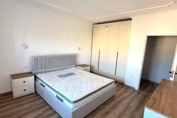 Shtepi me qera Apartament ne Tirane, 1+1, Mobilimi E mobiluar, Pagesa 65,000  Leke.
