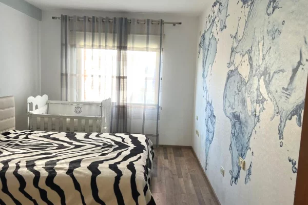 Shtepi me qera Apartament ne Tirane, 1+1, Mobilimi E mobiluar, Pagesa 55,000  Leke.