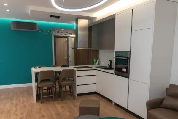 Jepet me qira 1+1 ASTIR TE JOLLA 600 mije leke