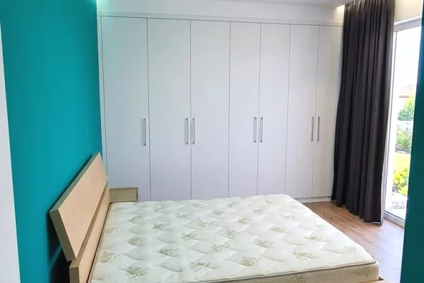 Shtepi me qera Apartament ne Tirane, 1+1, Mobilimi E mobiluar, Pagesa 60,000  Leke.