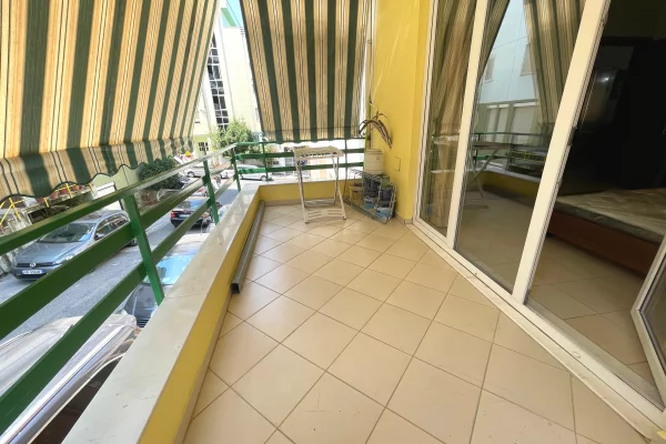 Shtepi me qera Apartament ne Tirane, 2+1, Mobilimi E mobiluar, Pagesa 700  Euro.