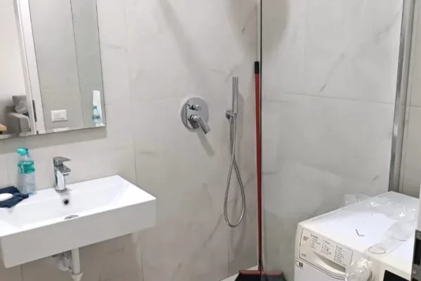 Shtepi me qera Apartament ne Tirane, 1+1, Mobilimi E mobiluar, Pagesa 37,000  Leke.