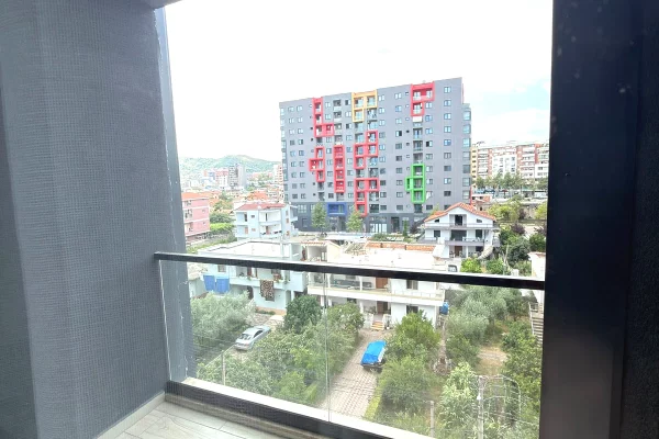 Appartamento in affitto a Tirana 1+1, Arredato