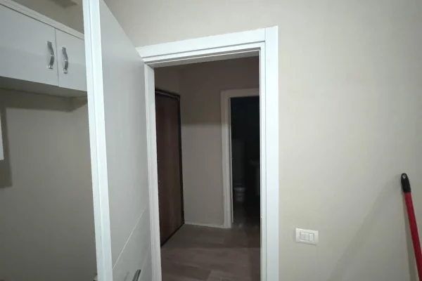 Shtepi me qera Apartament ne Tirane, 1+1, Mobilimi Bosh, pa mobiluar, Pagesa 38,000  Leke.
