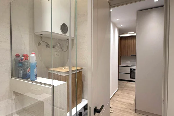 Shtepi me qera Apartament ne Tirane, 1+1, Mobilimi E mobiluar, Pagesa 70,000  Leke.