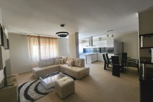 Shtepi me qera Apartament ne Tirane, 2+1, Mobilimi E mobiluar, Pagesa 80,000  Leke.