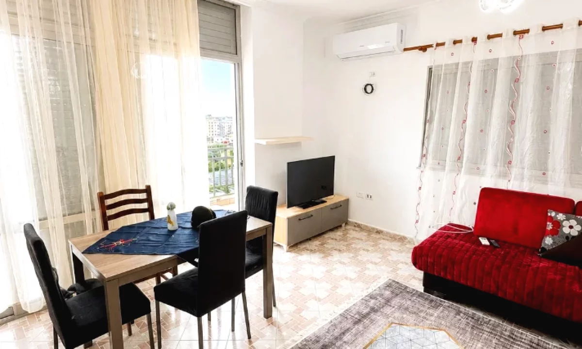 Shtepi me qera Apartament ne Tirane, 2+1, Mobilimi E mobiluar, Pagesa 48,000  Leke.