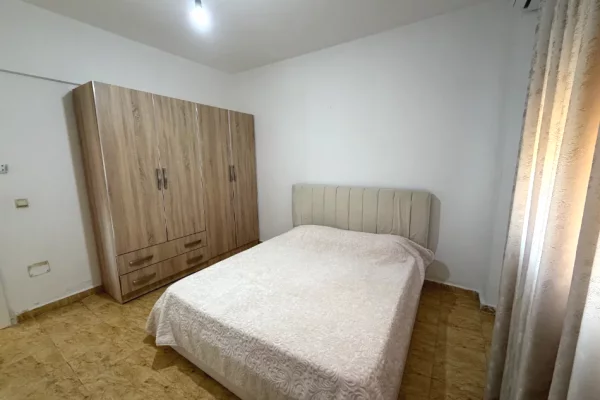 Shtepi me qera Apartament ne Tirane, 1+1, Mobilimi E mobiluar, Pagesa 600  Euro.