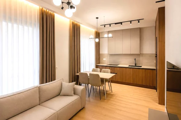 Shtepi me qera 1+1 ne Tirane - 55,000 Leke