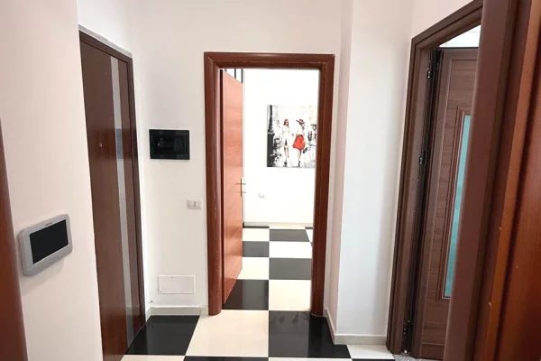 Shtepi me qera Apartament ne Tirane, 1+1, Mobilimi E mobiluar, Pagesa 60,000  Leke.