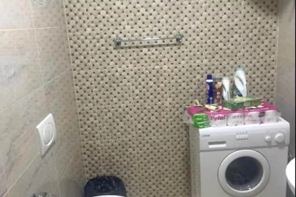 Shtepi me qera Apartament ne Tirane, 1+1, Mobilimi E mobiluar, Pagesa 700  Euro.