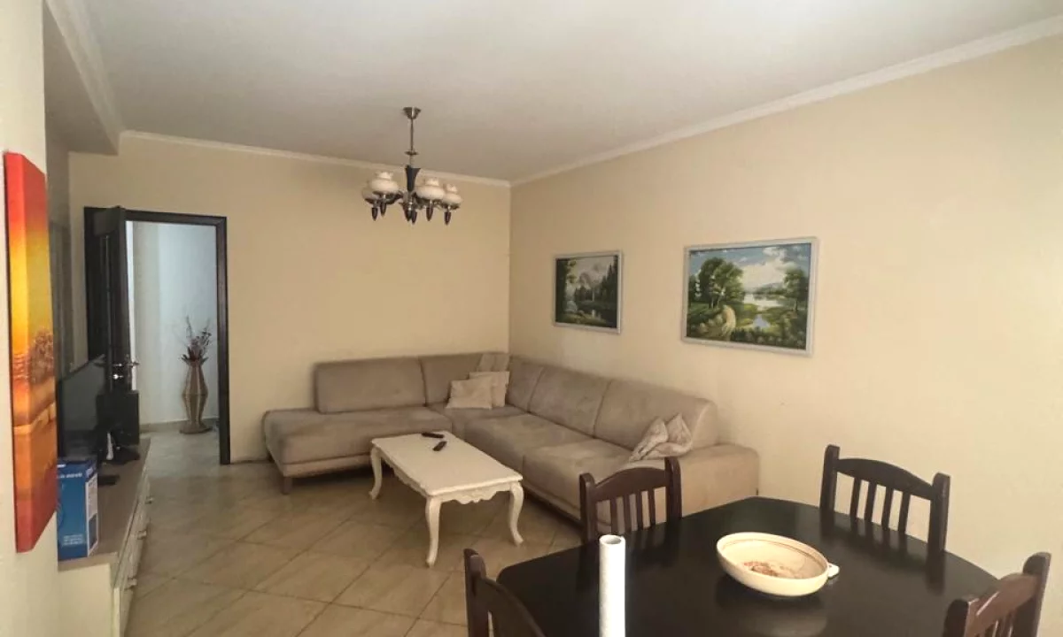 Shtepi me qera Apartament ne Tirane, 2+1, Mobilimi E mobiluar, Pagesa 60,000  Leke.