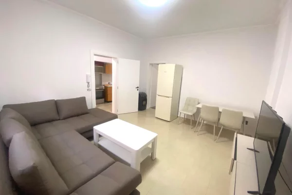 Jepet me qira 1+1 Varri i Bamit 45.000 leke