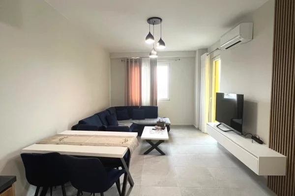 Shtepi me qera Apartament ne Tirane, 1+1, Mobilimi E mobiluar, Pagesa 55,000  Leke.