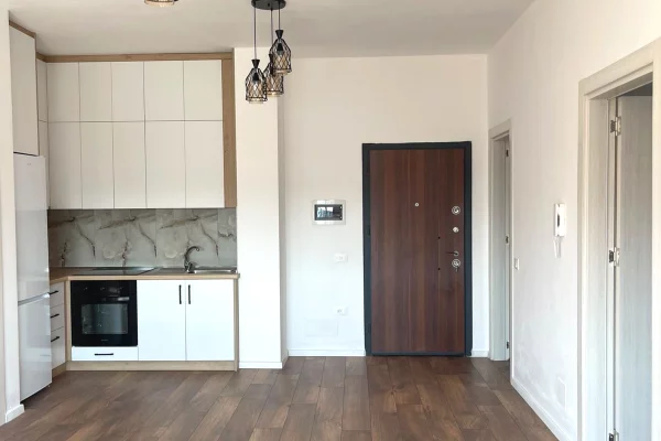 Shtepi me qera 2+1 ne Tirane - 45,000 Leke