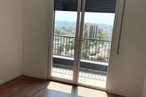 Shtepi me qera Apartament ne Tirane, 2+1, Mobilimi Bosh, pa mobiluar, Pagesa 45,000  Leke.
