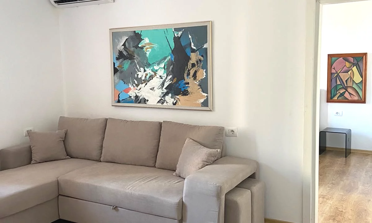 Shtepi me qera Apartament ne Tirane, 1+1, Mobilimi E mobiluar, Pagesa 65,000  Leke.