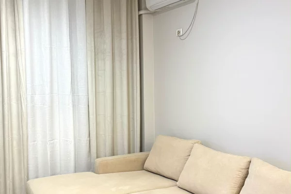 Shtepi me qera Apartament ne Tirane, 2+1, Mobilimi E mobiluar, Pagesa 65,000  Leke.