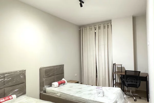 Shtepi me qera Apartament ne Tirane, 2+1, Mobilimi E mobiluar, Pagesa 65,000  Leke.