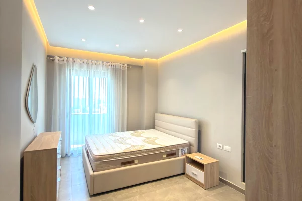 Shtepi me qera Apartament ne Tirane, 1+1, Mobilimi E mobiluar, Pagesa 65,000  Leke.