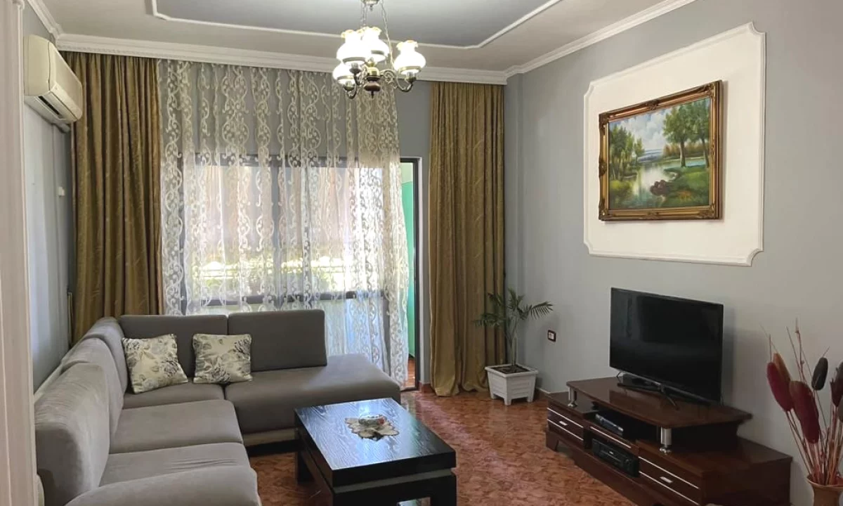 Shtepi me qera Apartament ne Tirane, 2+1, Mobilimi E mobiluar, Pagesa 55,000  Leke.