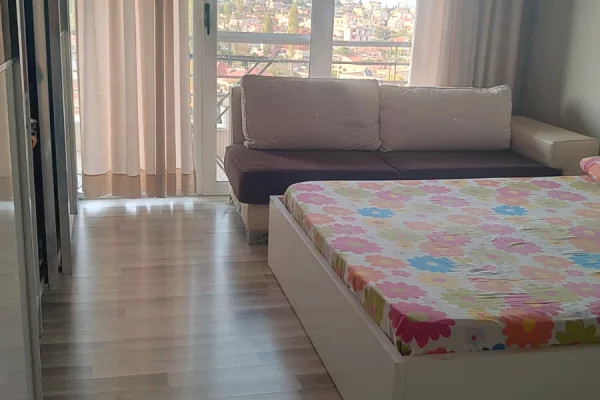 Shtepi me qera Apartament ne Tirane, 2+1, Mobilimi E mobiluar, Pagesa 40,000  Leke.