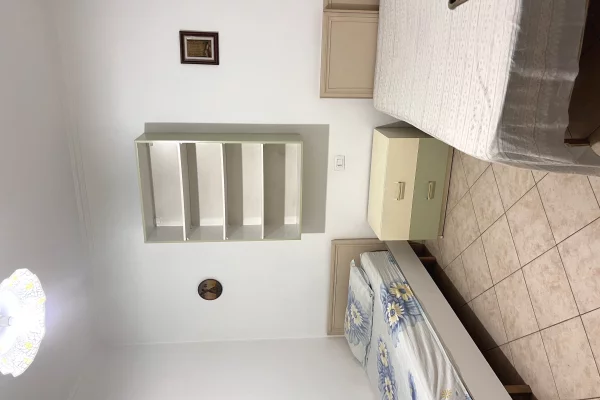 Shtepi me qera Apartament ne Tirane, 2+1, Mobilimi E mobiluar, Pagesa 50,000  Leke.