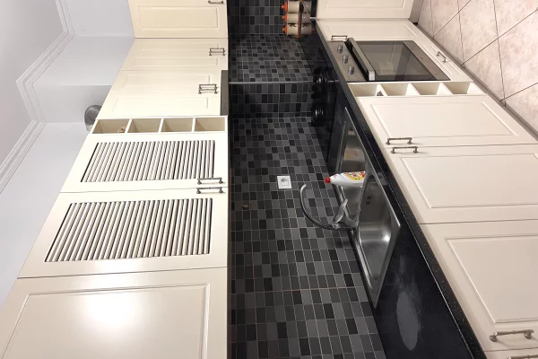 Shtepi me qera Apartament ne Tirane, 2+1, Mobilimi E mobiluar, Pagesa 50,000  Leke.