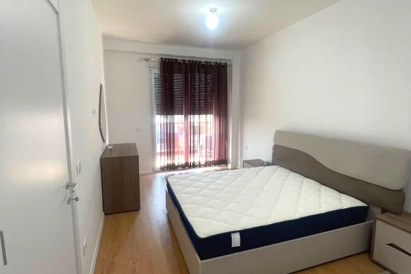 Shtepi me qera Apartament ne Tirane, 1+1, Mobilimi E mobiluar, Pagesa 65,000  Leke.