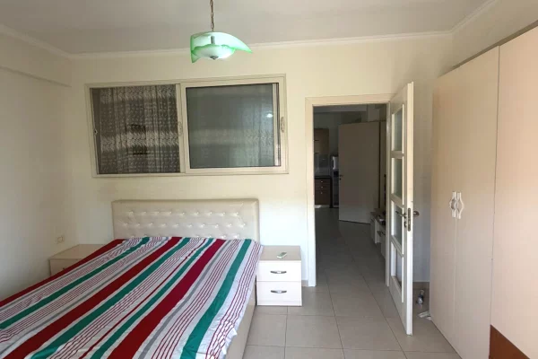 Shtepi me qera Apartament ne Tirane, 1+1, Mobilimi E mobiluar, Pagesa 42,000  Leke.