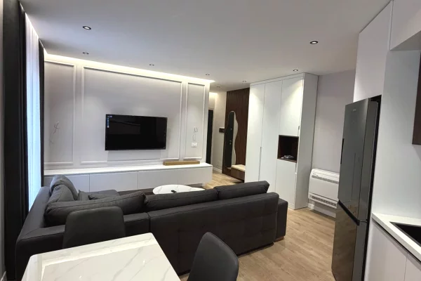 Shtepi me qera Apartament ne Tirane, 1+1, Mobilimi E mobiluar, Pagesa 90,000  Leke.