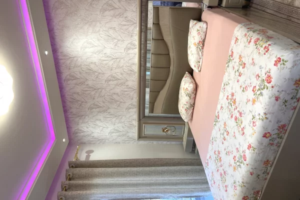 Shtepi me qera Apartament ne Tirane, 1+1, Mobilimi E mobiluar, Pagesa 500  Euro.