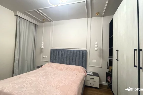 Shtepi me qera Apartament ne Tirane, 1+1, Mobilimi E mobiluar, Pagesa 75,000  Leke.