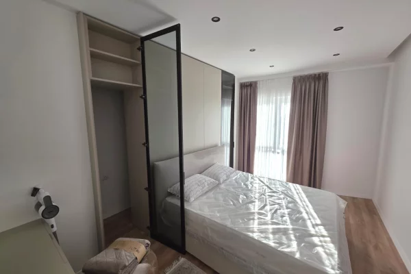 Shtepi me qera Apartament ne Tirane, 1+1, Mobilimi E mobiluar, Pagesa 800  Euro.