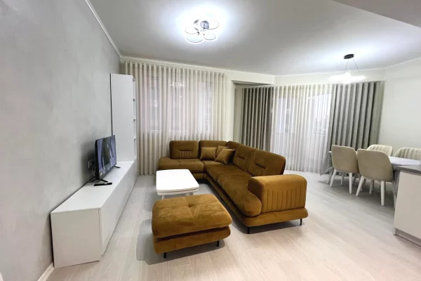 House for Rent Apartment in Tirana, 2+1, Furniture Furnished, Payment 75,000  Leke.