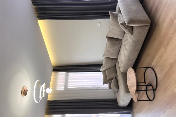 Jepet me qira 1+1 Rruga Jordan Misja 700 mije leke
