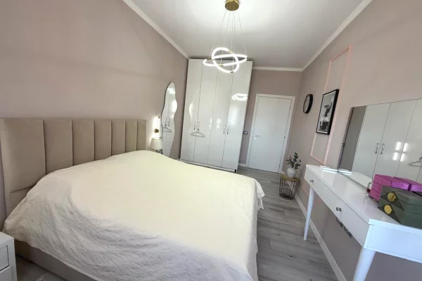House for Rent Apartment in Tirana, 2+1, Furniture Furnished, Payment 65,000  Leke.