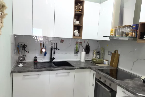 House for Rent Apartment in Tirana, 2+1, Furniture Furnished, Payment 65,000  Leke.