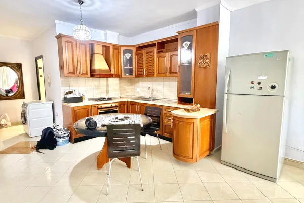 House for Rent Apartment in Tirana, 1+1, Furniture Furnished, Payment 45,000  Leke.
