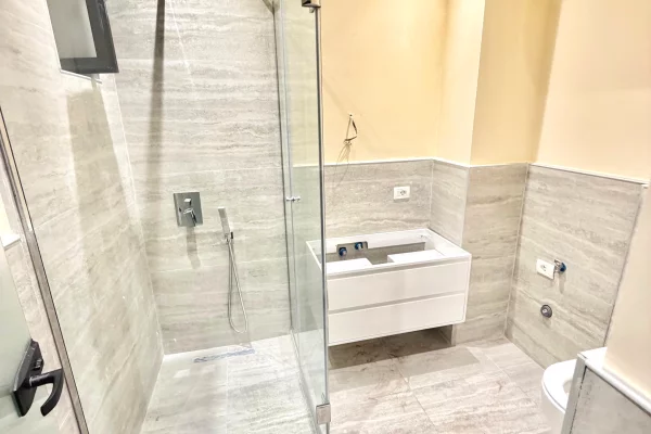 House for Rent Apartment in Tirana, 1+1, Furniture Furnished, Payment 45,000  Leke.