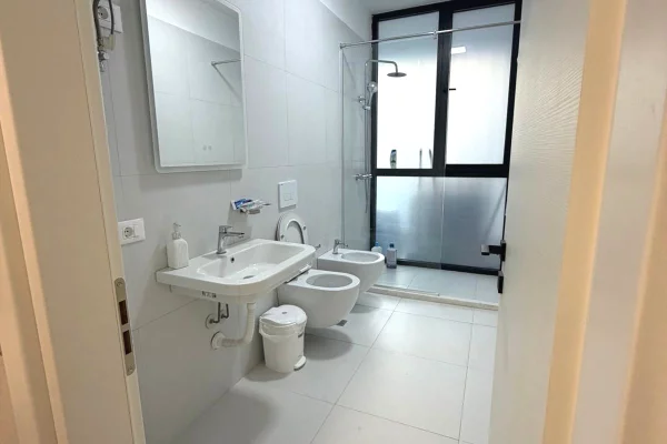 House for Rent Apartment in Tirana, 2+1, Furniture Furnished, Payment 70,000  Leke.
