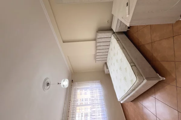 House for Rent Apartment in Tirana, 2+1, Furniture Furnished, Payment 60,000  Leke.