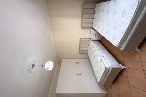 House for Rent Apartment in Tirana, 2+1, Furniture Furnished, Payment 60,000  Leke.