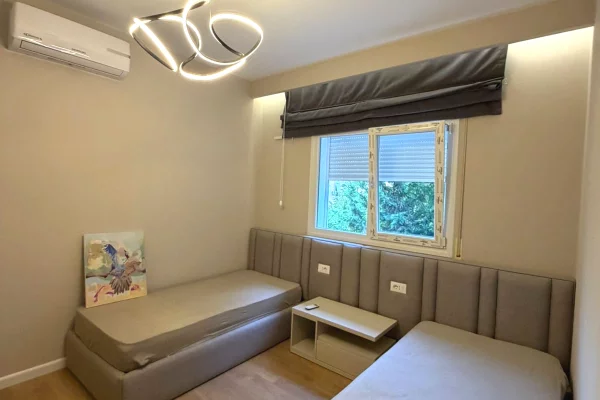 House for Rent Apartment in Tirana, 2+1, Furniture Furnished, Payment 100,000  Leke.