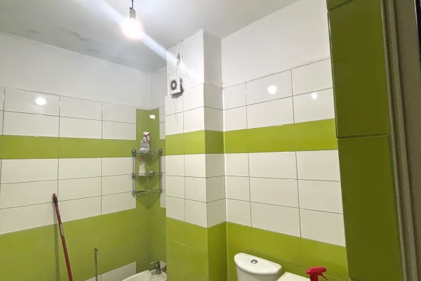 House for Rent Apartment in Tirana, 1+1, Furniture Emty, Payment 35,000  Leke.