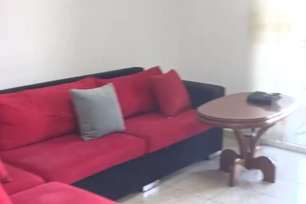 House for Rent 1+1 in Tirana - 35,000 Leke