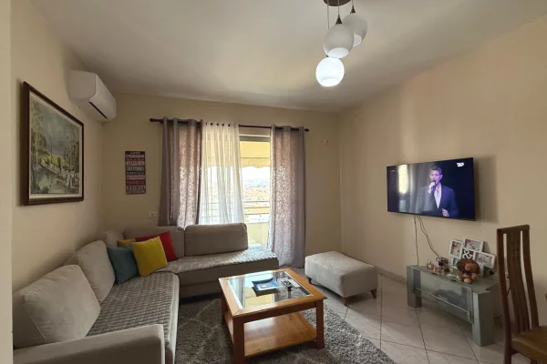 House for Rent 1+1 in Tirana - 40,000 Leke