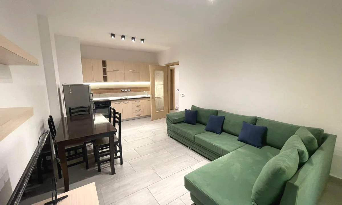 House for Rent Apartment in Tirana, 1+1, Furniture Furnished, Payment 45,000  Leke.
