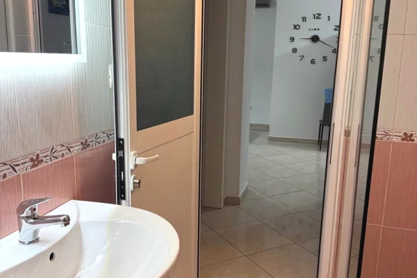 House for Rent Apartment in Tirana, 1+1, Furniture Furnished, Payment 45,000  Leke.